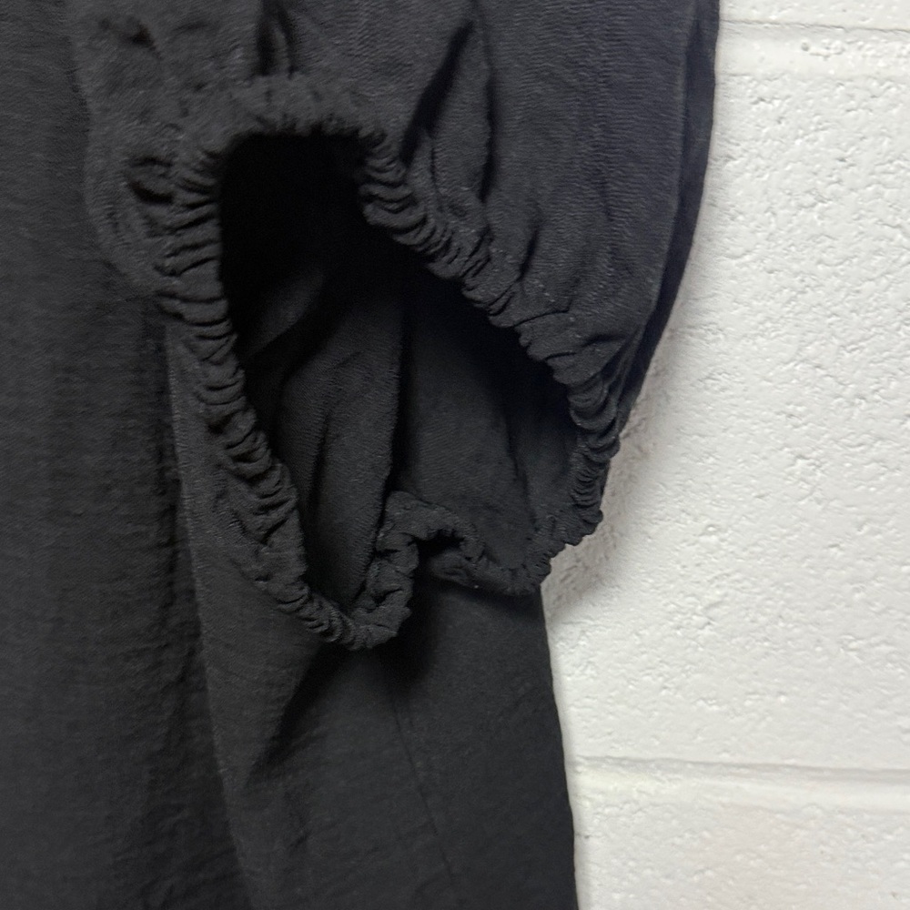 CeCe Elegant Black Blouse - Picture 9 of 9